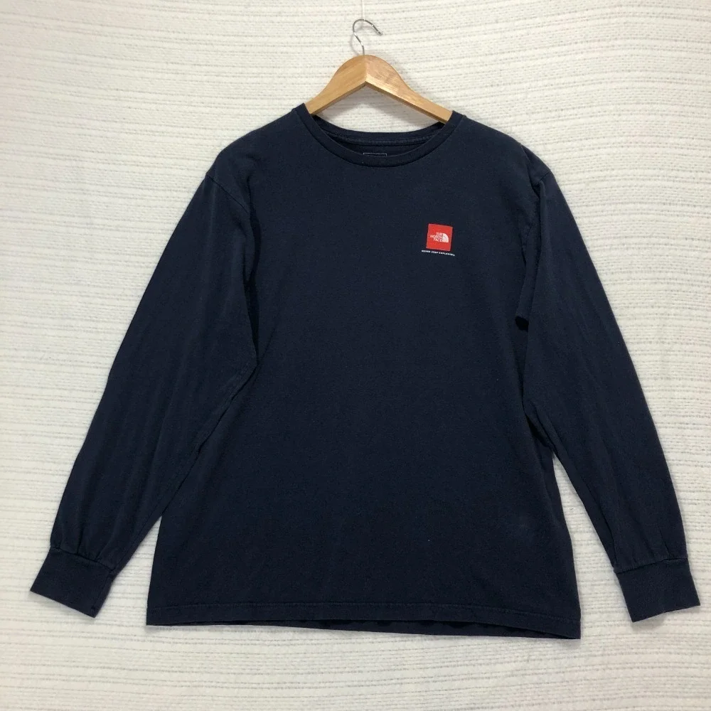 The North Face Long Sleeve Graphic Tee Never Stop Exploring‎ M